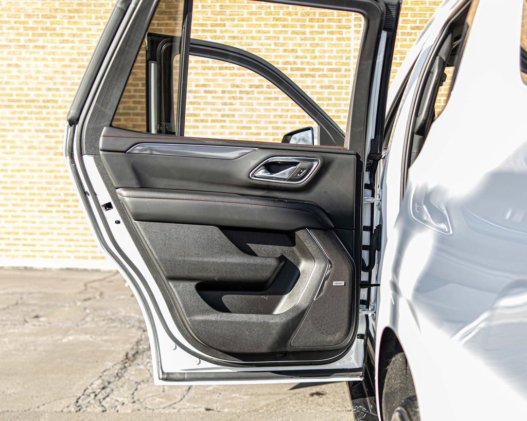 Used 2024 Chevrolet Tahoe RST w/ Luxury Package image 37