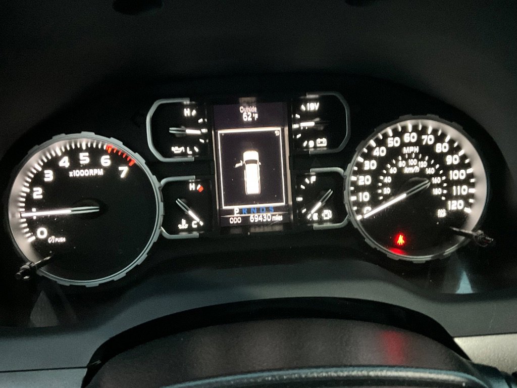 Used 2018 Toyota Tundra SR5 w/ TRD Sport Package AWD/4WD image 15