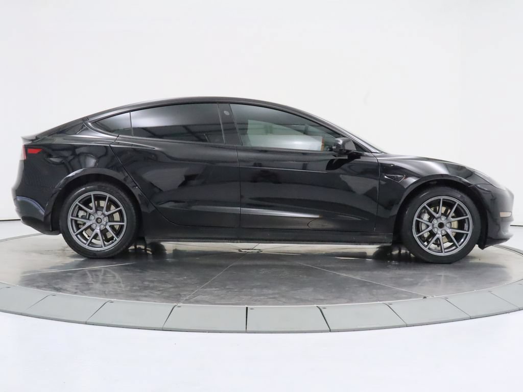 Used 2022 Tesla Model 3 Long Range AWD/4WD image 6