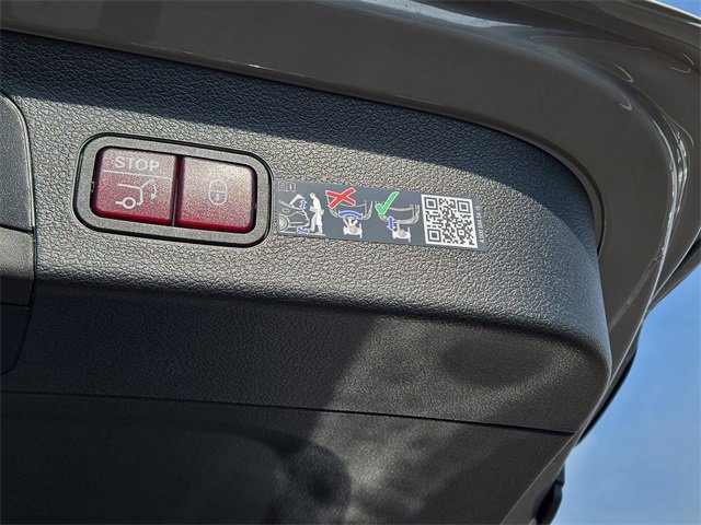 New 2026 Mercedes-Benz GLS 580 4MATIC image 34