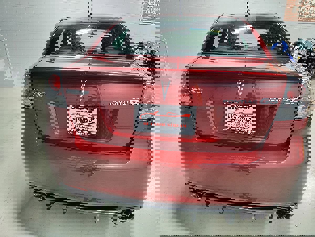 Used 2009 Pontiac G8 GXP image 9