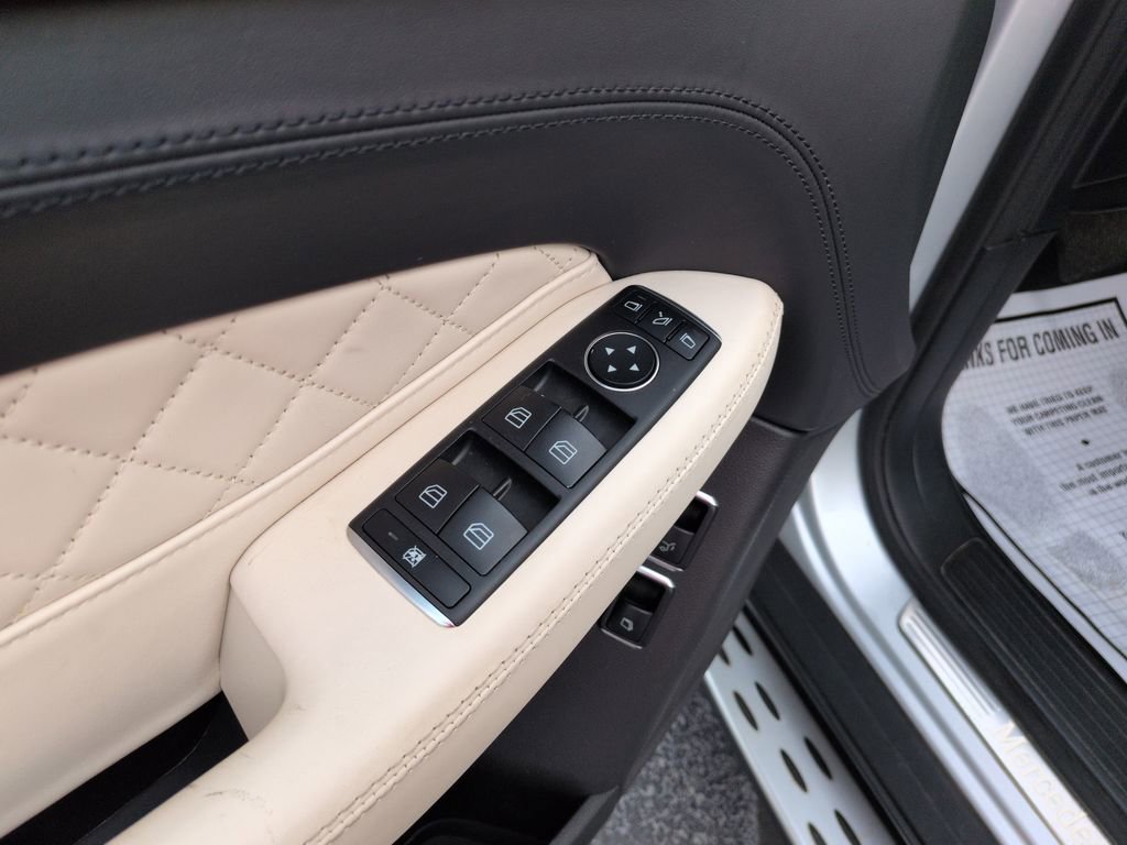 Used 2019 Mercedes-Benz GLS 450 4MATIC image 11