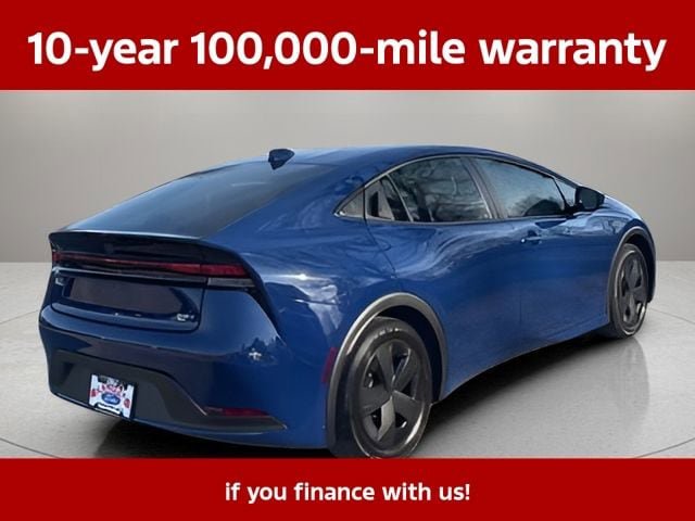 Used 2025 Toyota Prius LE FWD image 14