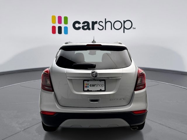 Used 2021 Buick Encore Preferred image 4