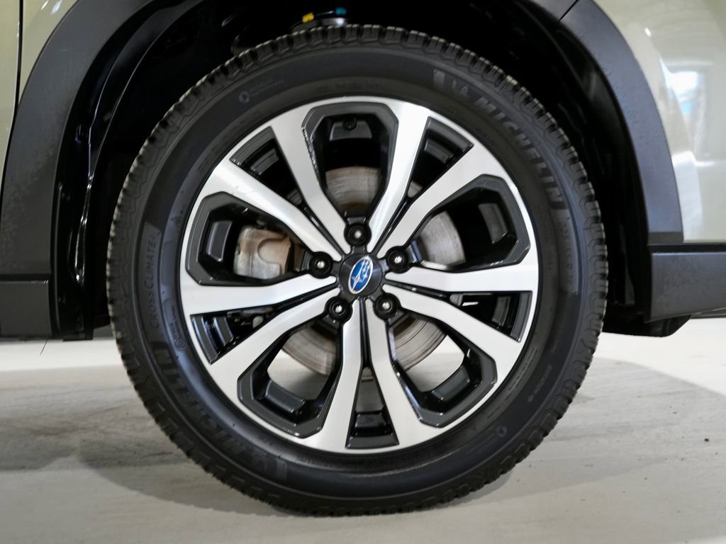 Used 2020 Subaru Forester Limited w/ Popular Package #3 image 35