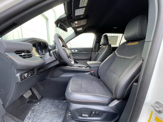 New 2026 Ford Explorer Tremor w/ Tremor Convenience Package image 7
