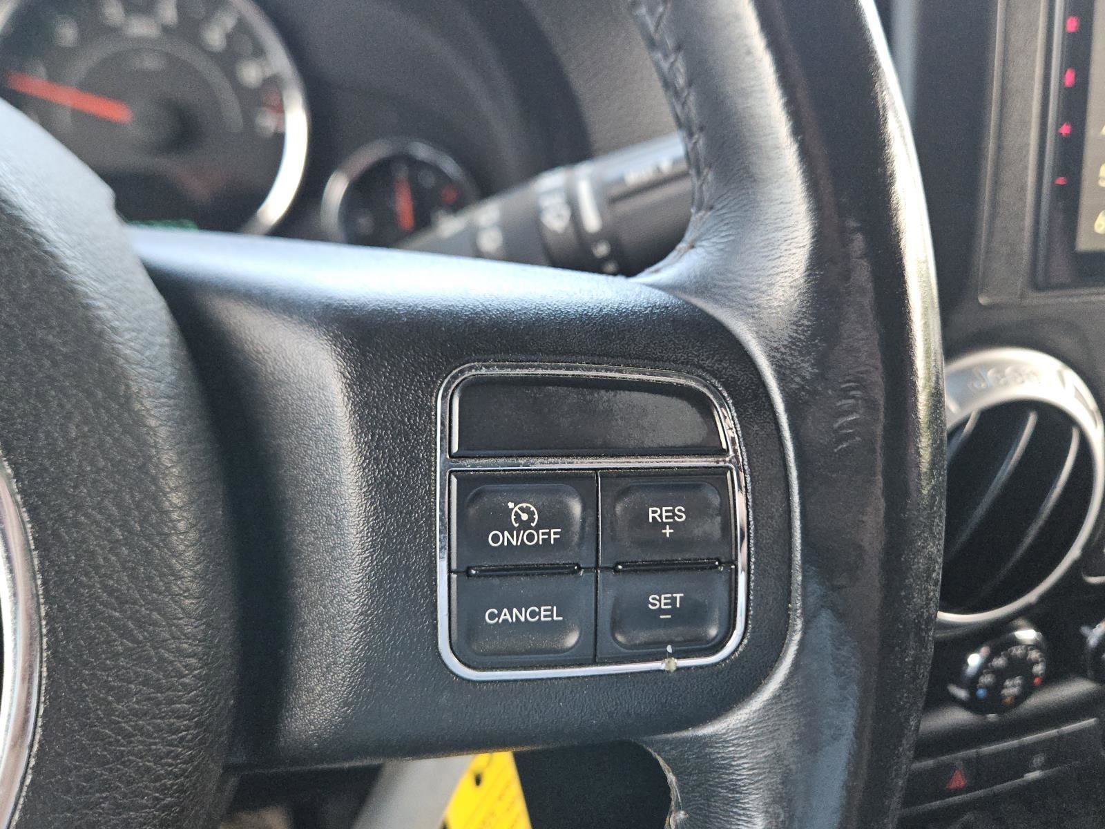 Used 2013 Jeep Wrangler Unlimited Sahara w/ Dual Top Group image 18