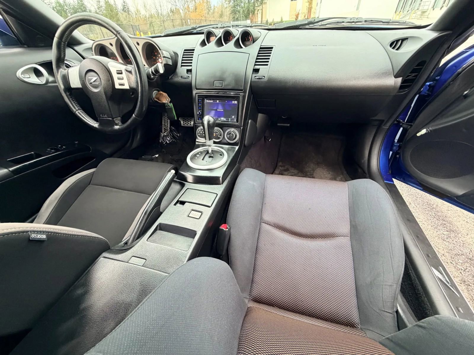 Used 2005 Nissan 350Z Enthusiast RWD image 11