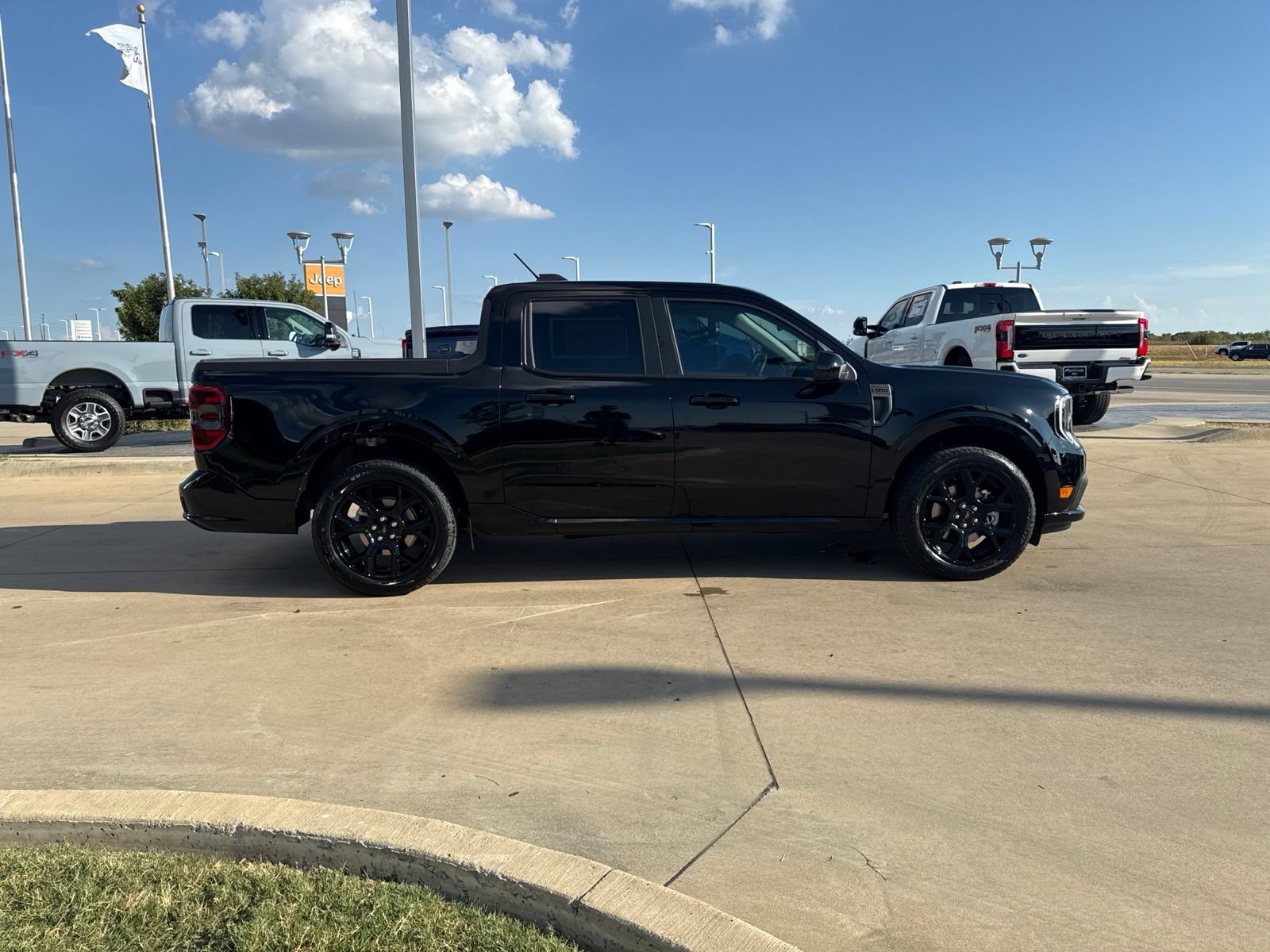 New 2026 Ford Maverick Lobo AWD/4WD image 7