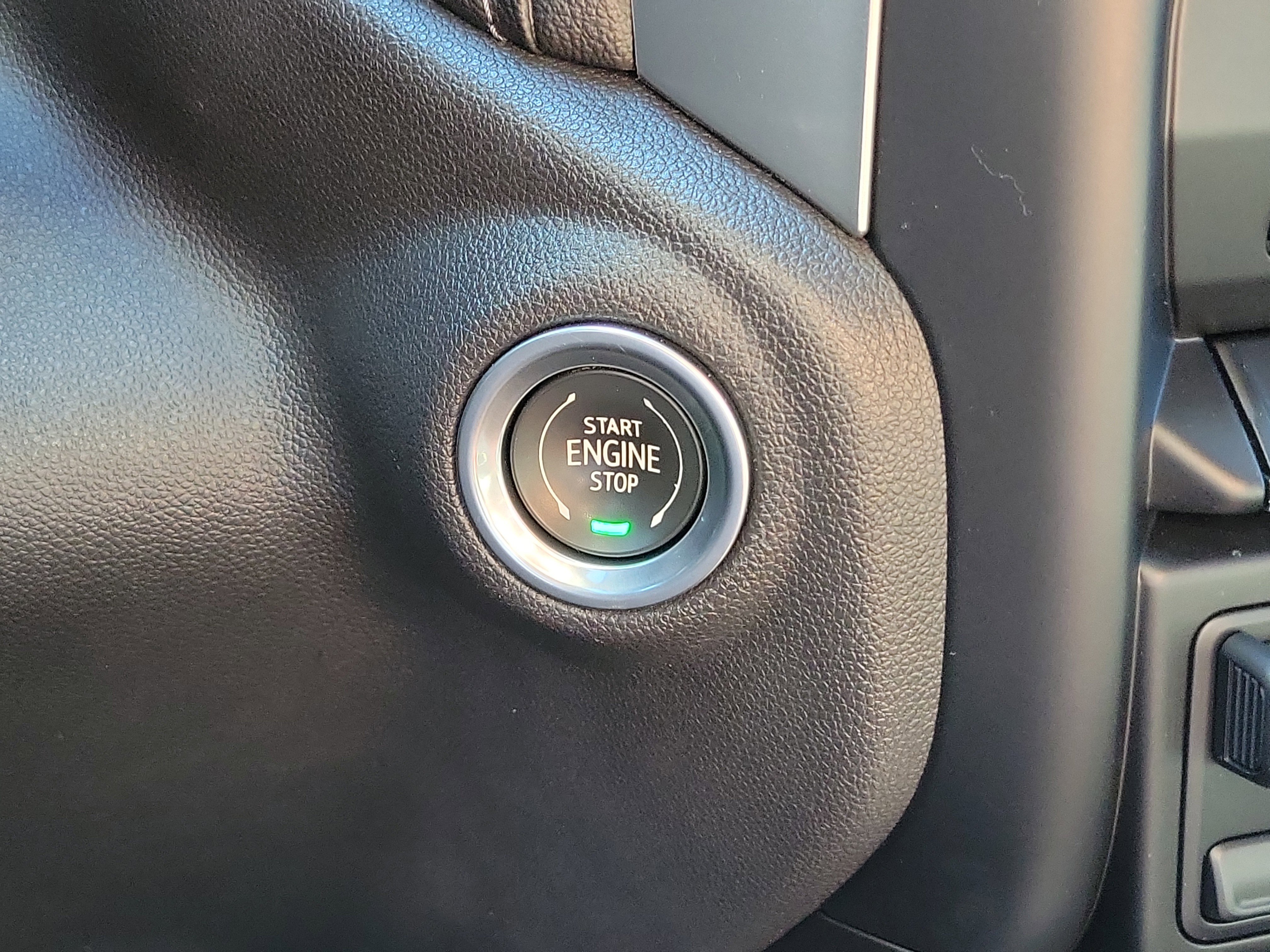 Used 2022 Chevrolet Silverado 1500 LTZ image 27