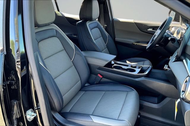 New 2026 Chevrolet Equinox LT w/ Convenience Package II FWD image 10