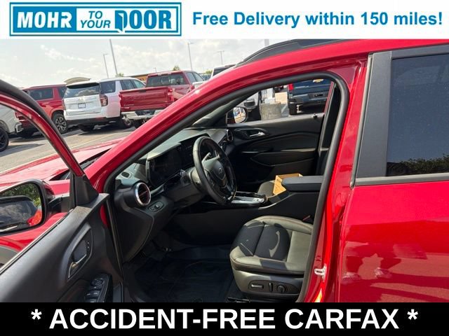 Used 2026 Chevrolet Trax RS w/ Driver Confidence Package FWD image 14