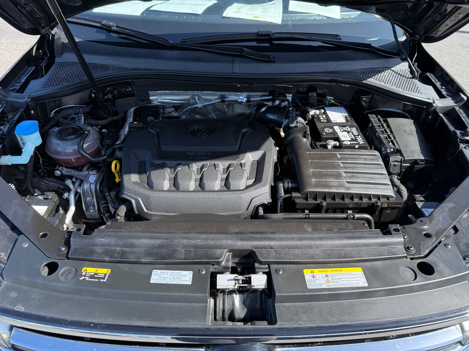 Certified 2024 Volkswagen Tiguan SEL R-Line AWD/4WD image 20