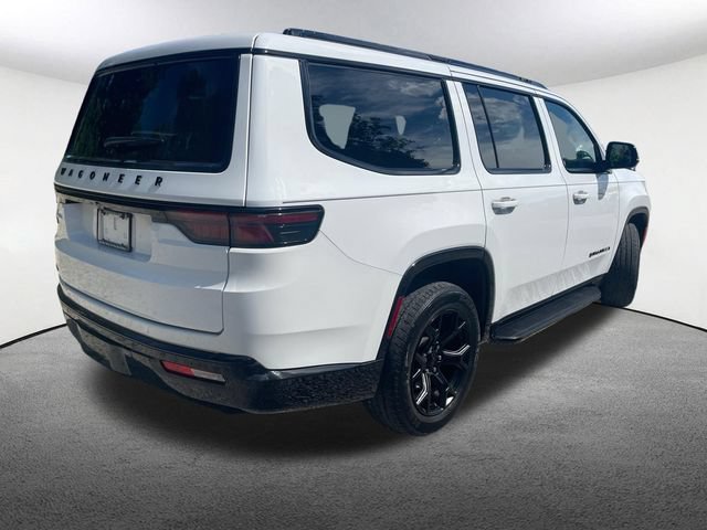 Certified 2023 Jeep Wagoneer Series II AWD/4WD image 16