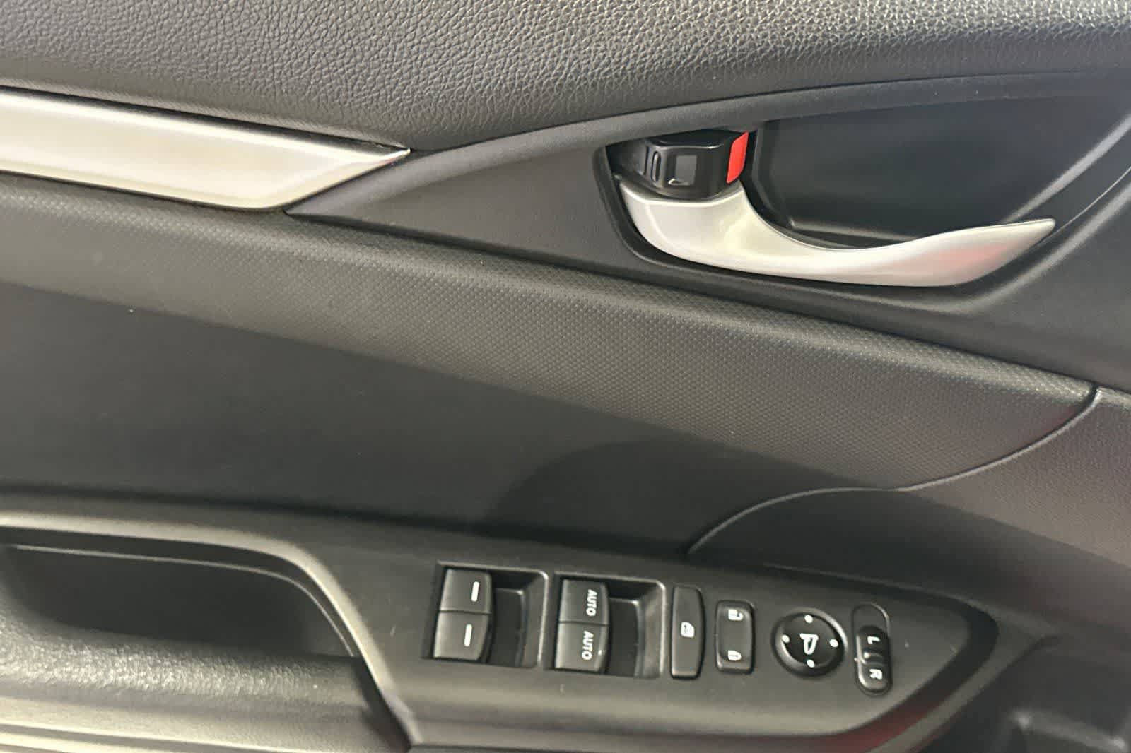 Used 2019 Honda Civic Sport image 13