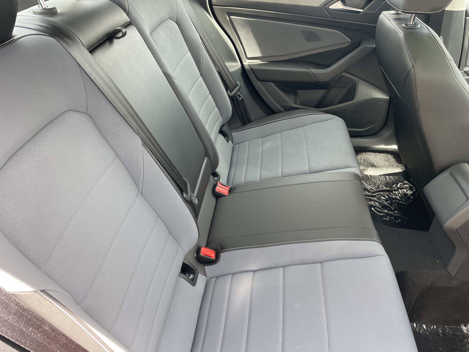 New 2026 Volkswagen Jetta SE FWD image 26