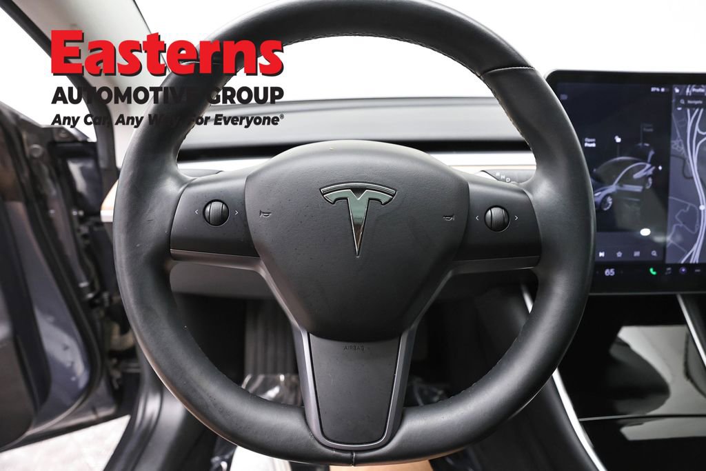 Used 2018 Tesla Model 3 Long Range image 10
