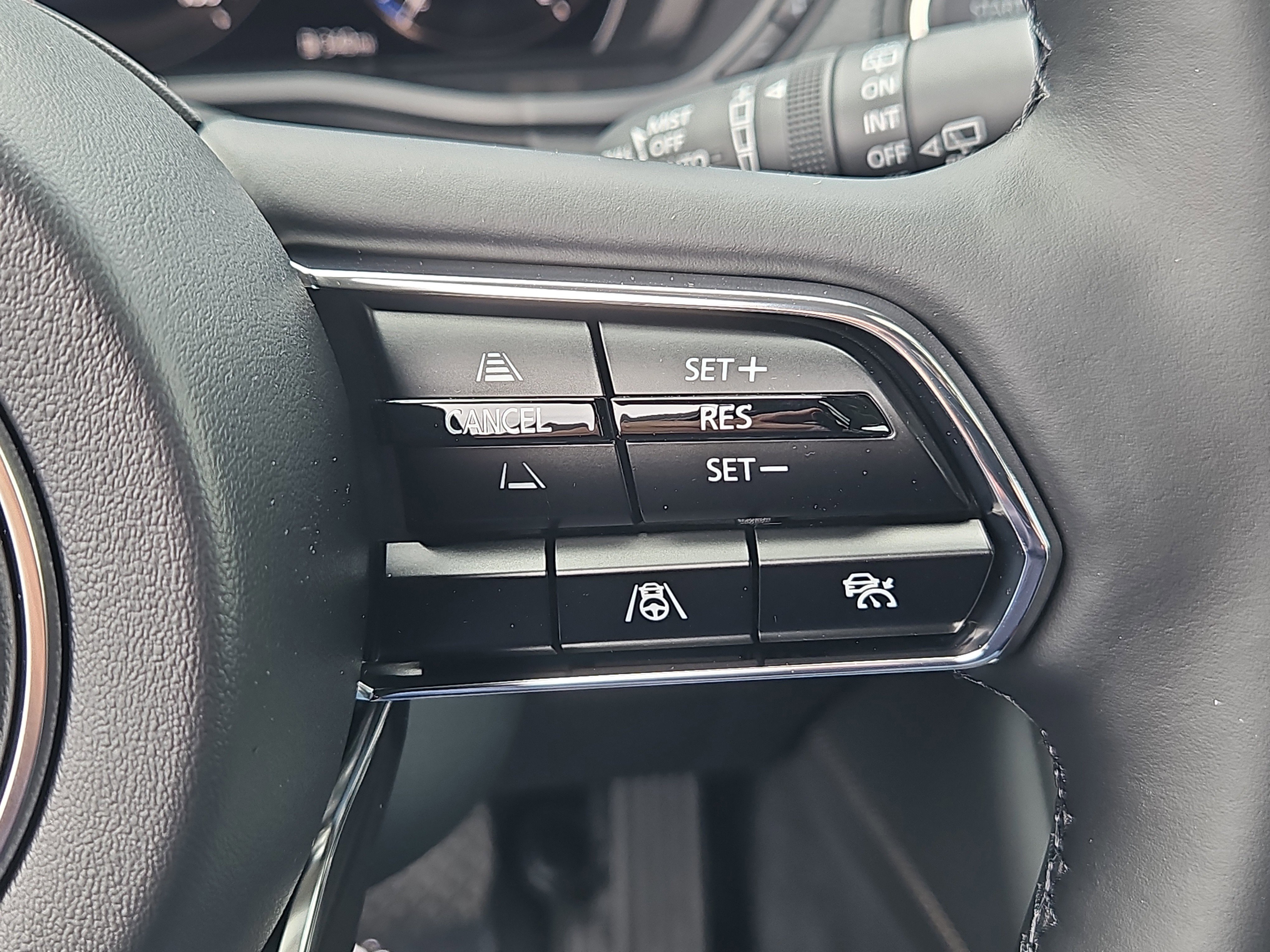 New 2026 MAZDA CX-90 3.3 Turbo w/ Premium Sport Pkg AWD/4WD image 17
