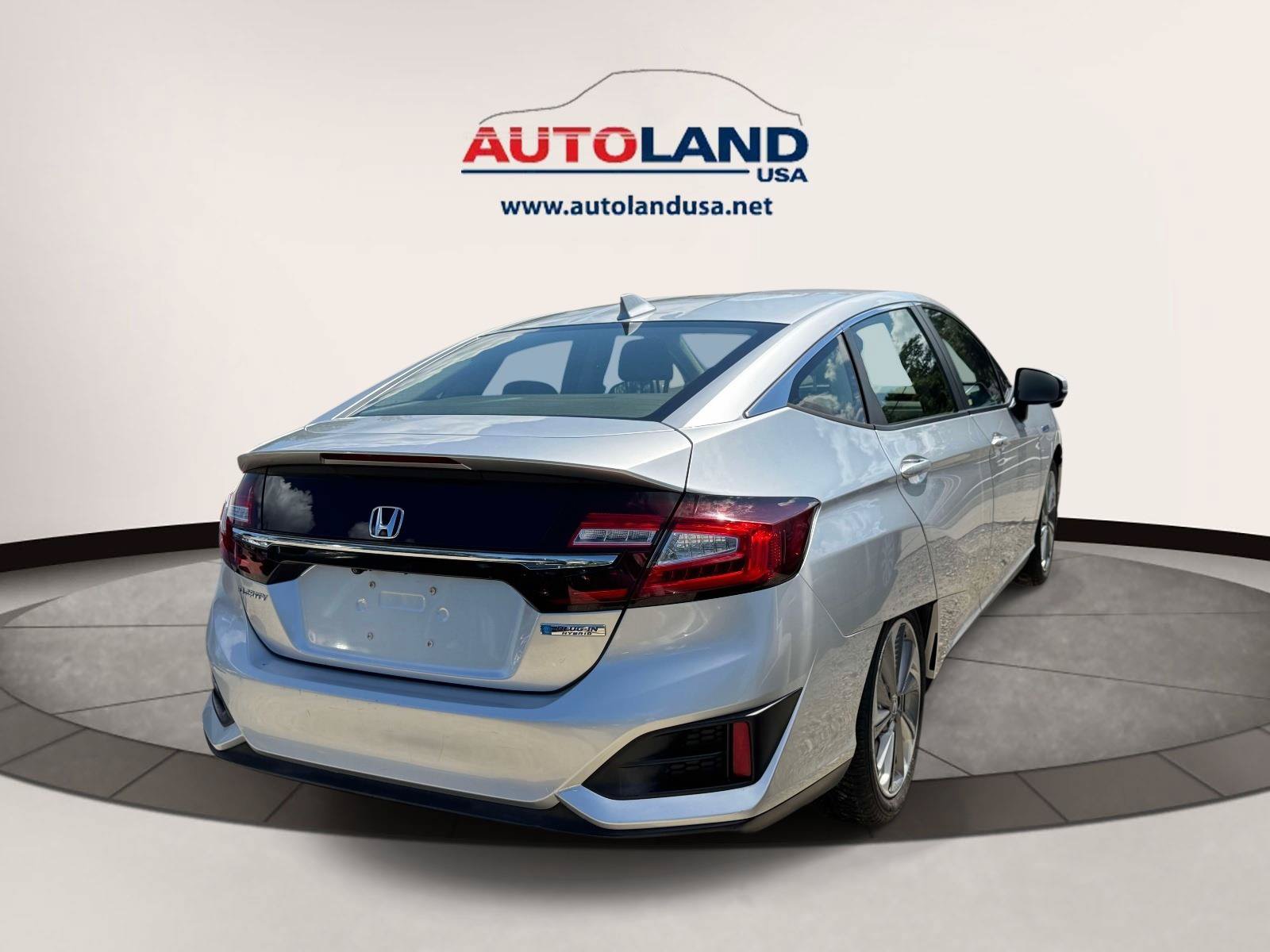 Used 2018 Honda Clarity Plug-In Hybrid image 3