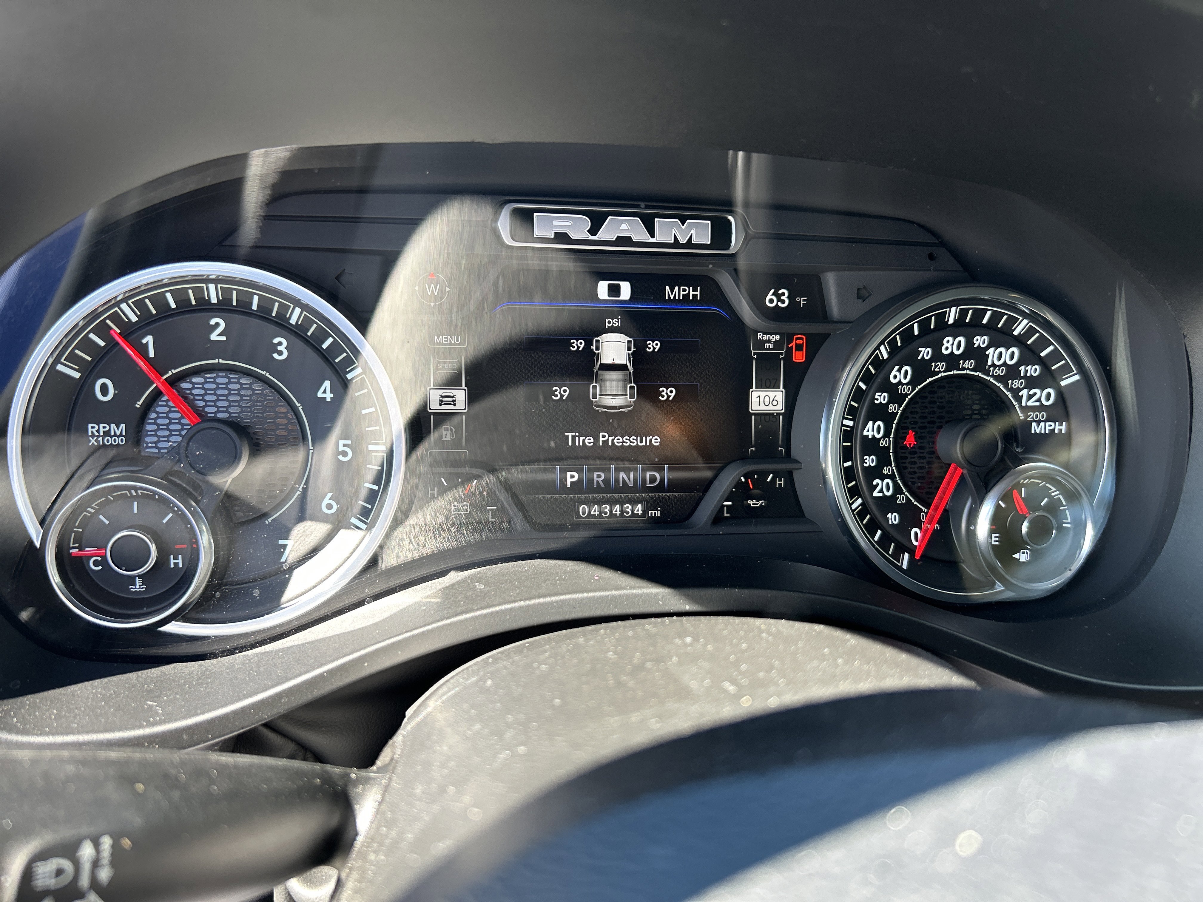 Certified 2023 RAM 1500 Big Horn AWD/4WD image 15