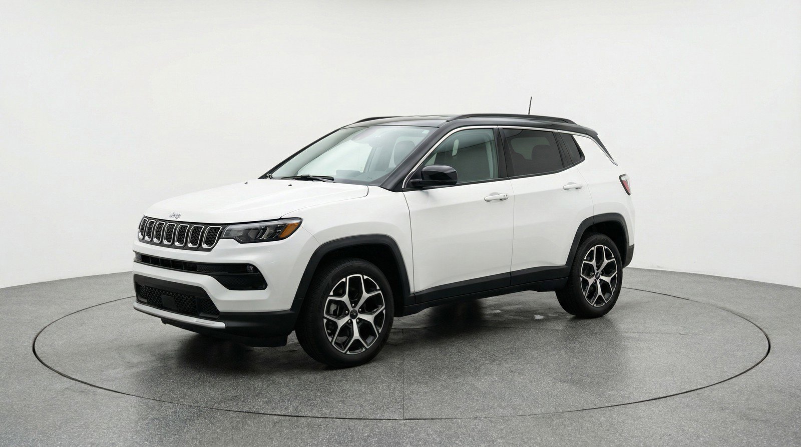 Used 2025 Jeep Compass Limited image 3