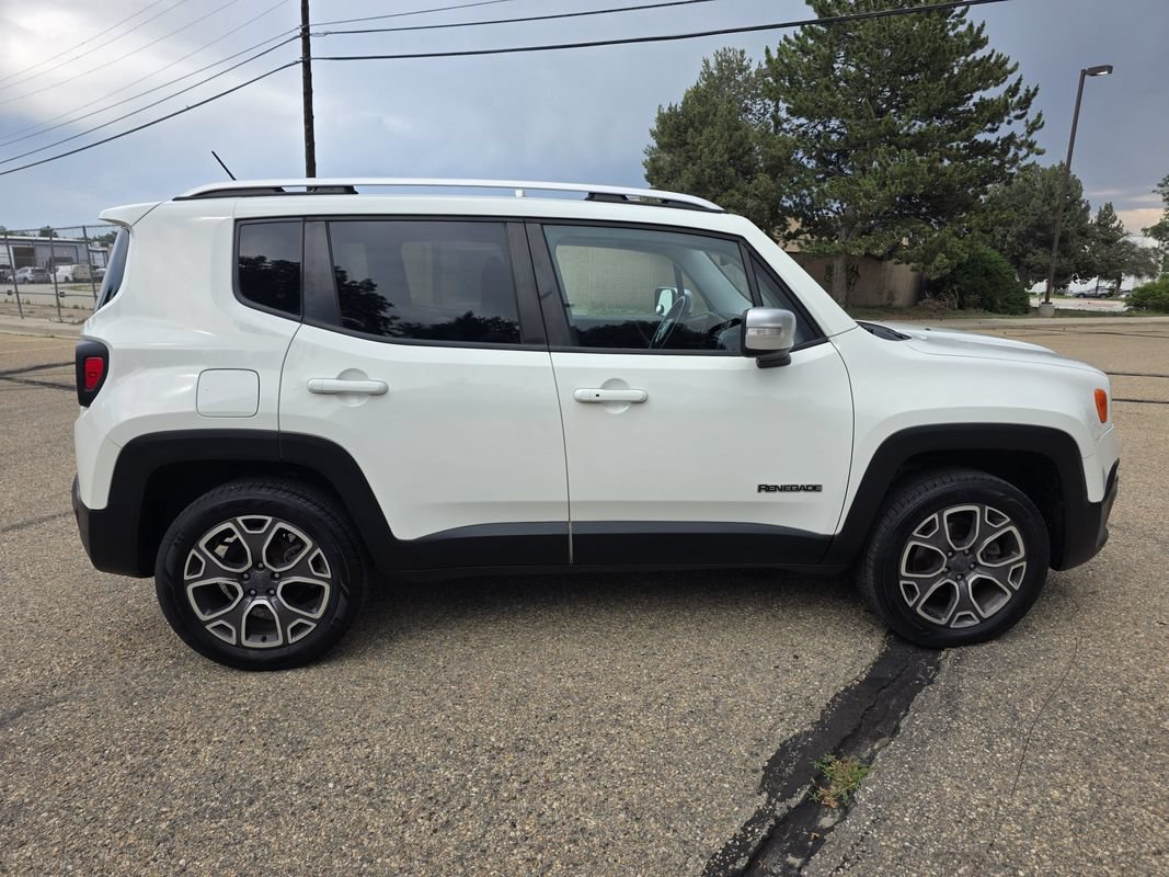 Used 2015 Jeep Renegade Limited AWD/4WD image 9