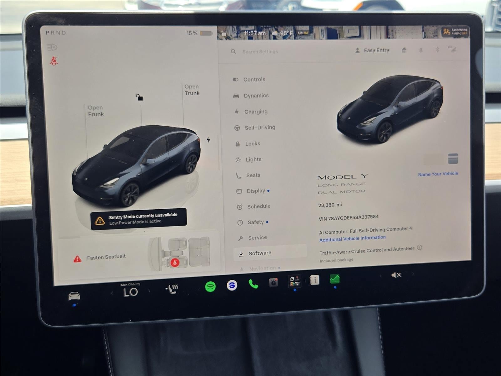 Used 2025 Tesla Model Y Long Range AWD/4WD image 16