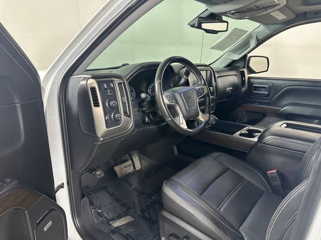 Used 2018 GMC Sierra 1500 Denali AWD/4WD image 15