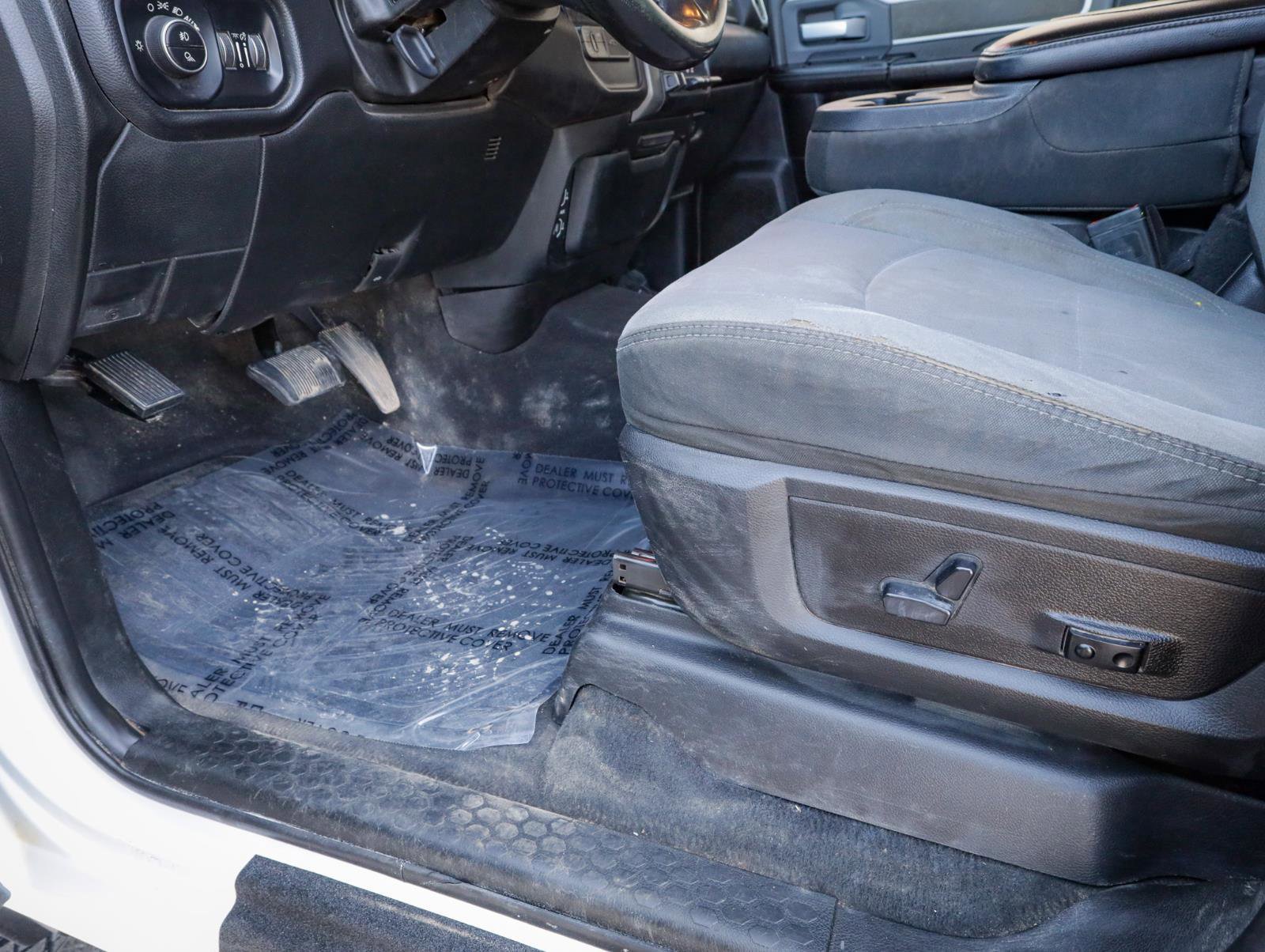 Used 2020 RAM 2500 Big Horn w/ Level 1 Equipment Group image 14