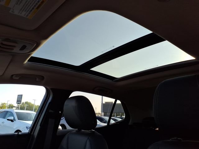 Used 2023 Buick Encore GX Essence w/ Experience Buick Package FWD image 15