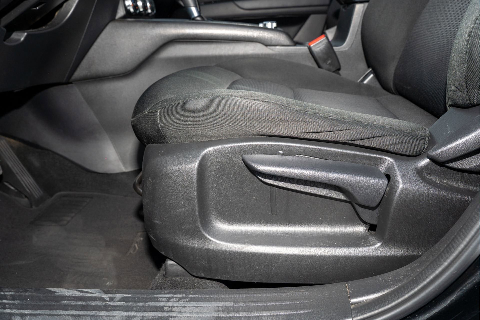 Used 2018 MAZDA CX-5 Sport image 27