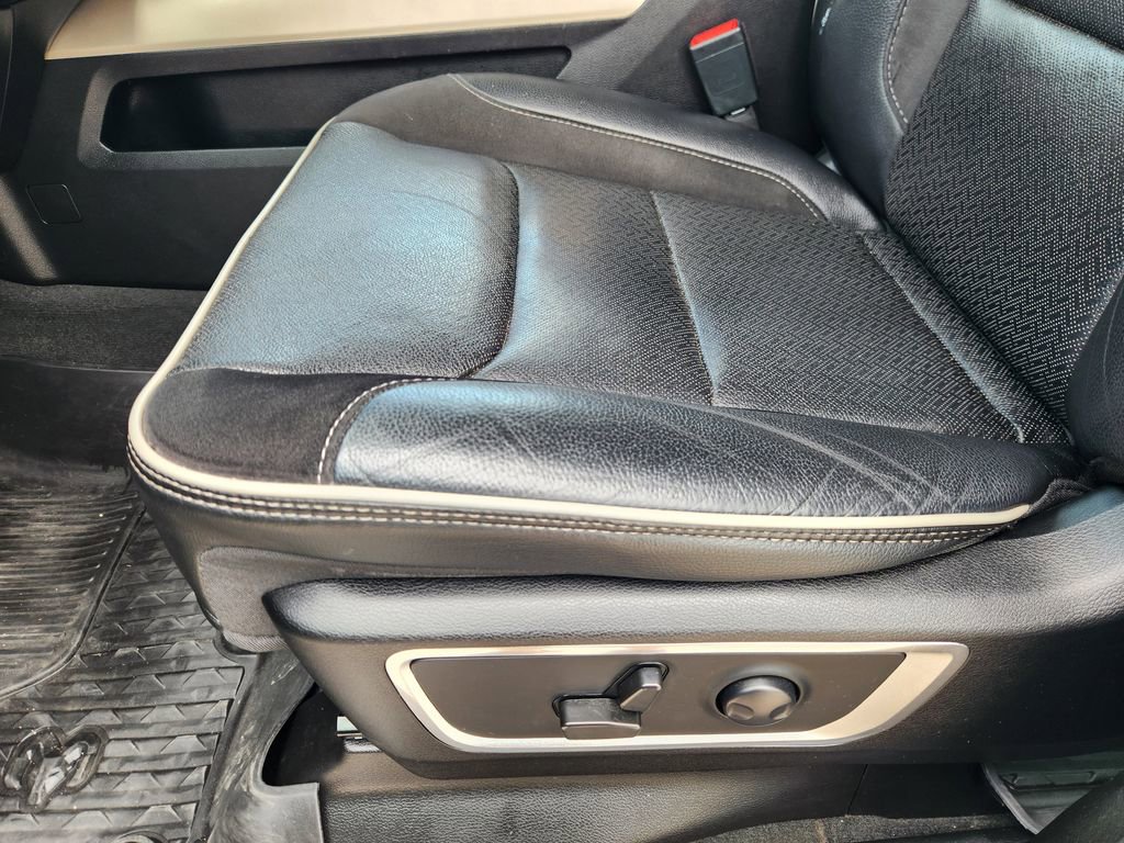 Used 2022 RAM 1500 Laramie w/ Laramie Southwest Edition RWD image 23