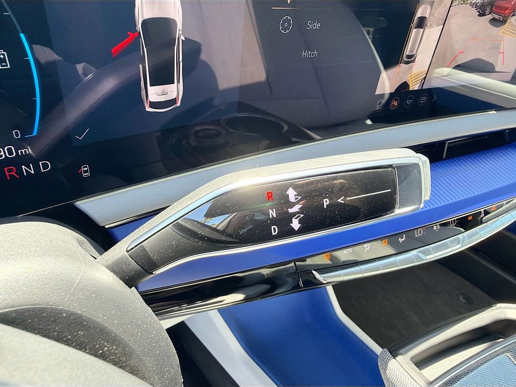 Certified 2025 Cadillac Optiq Sport 2 image 29