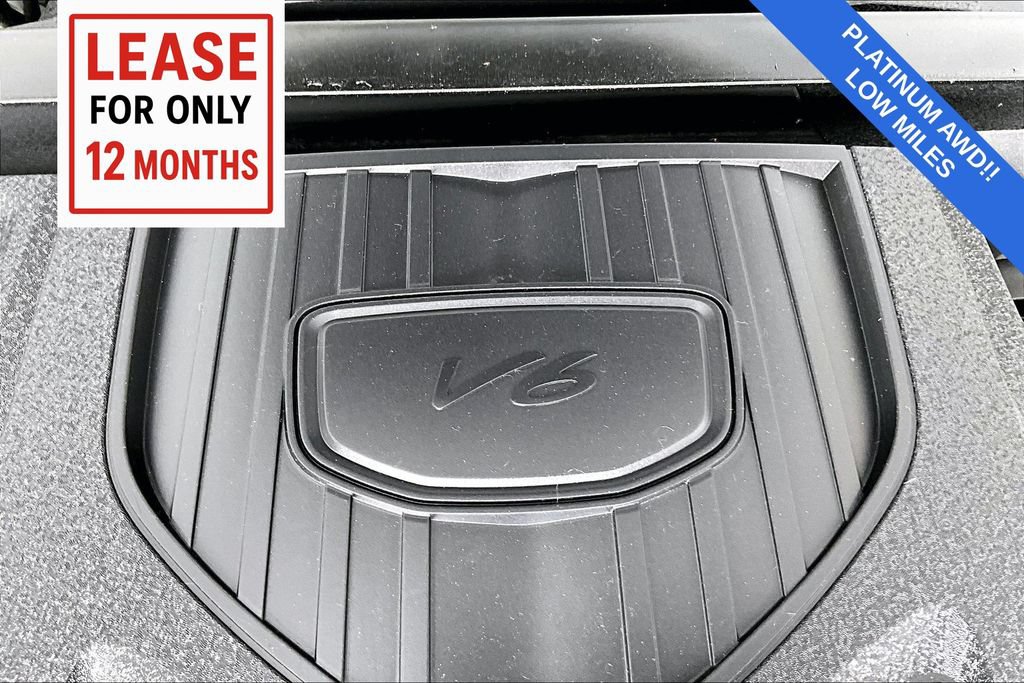 Used 2022 Porsche Panamera Platinum Edition RWD image 42