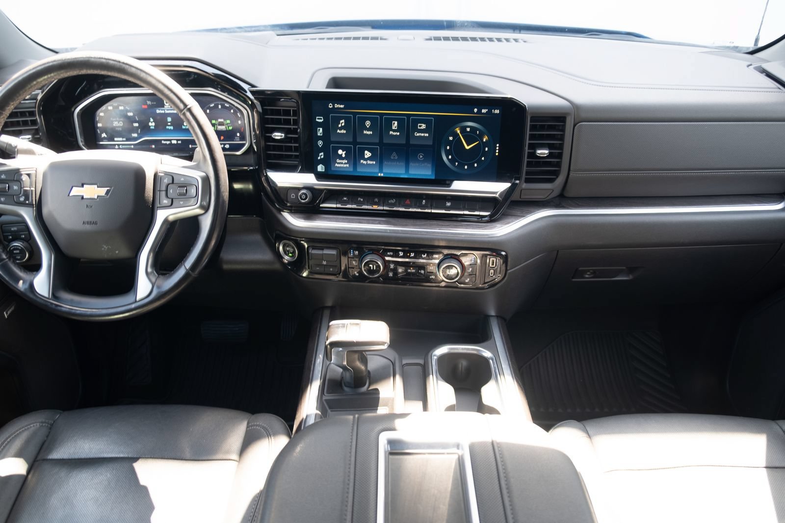 Used 2022 Chevrolet Silverado 1500 LTZ AWD/4WD image 21