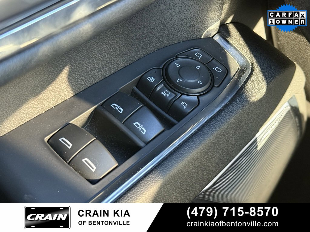 Used 2024 Chevrolet Silverado 2500 High Country w/ Midnight Edition image 11