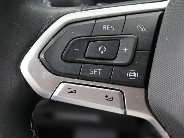 Used 2022 Volkswagen Atlas SE w/ Panoramic Sunroof Package image 17