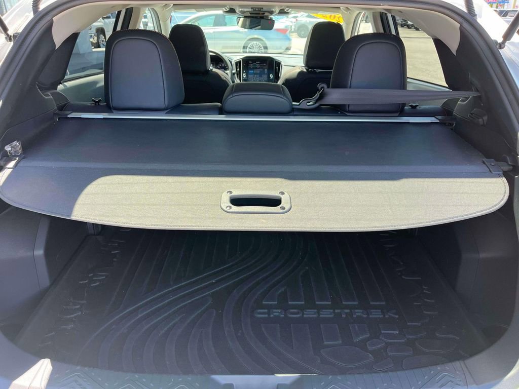 Used 2024 Subaru Crosstrek 2.5i Limited w/ Crosstrek Mirror Package AWD/4WD image 17