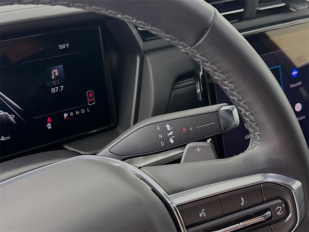 Used 2025 GMC Terrain Elevation image 21