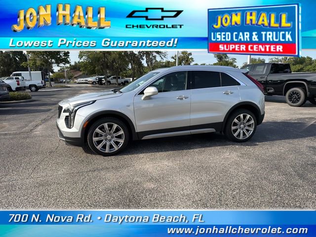 Used 2020 Cadillac XT4 Premium Luxury w/ Driver Awareness Package FWD image 3