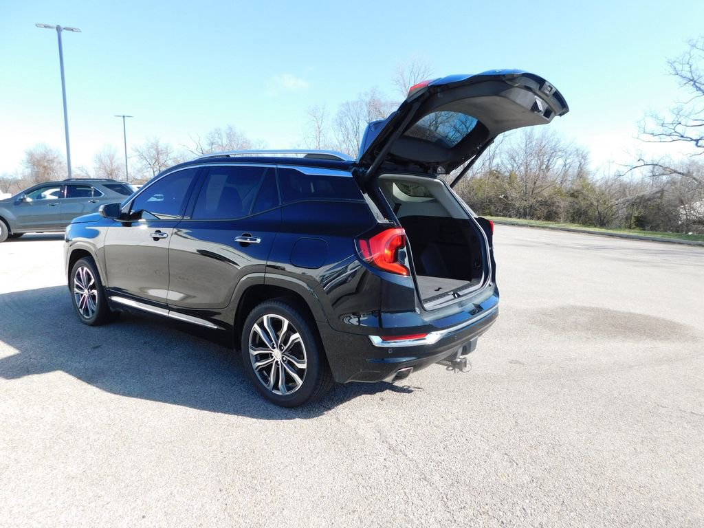 Used 2020 GMC Terrain Denali w/ Denali Premium Package image 22