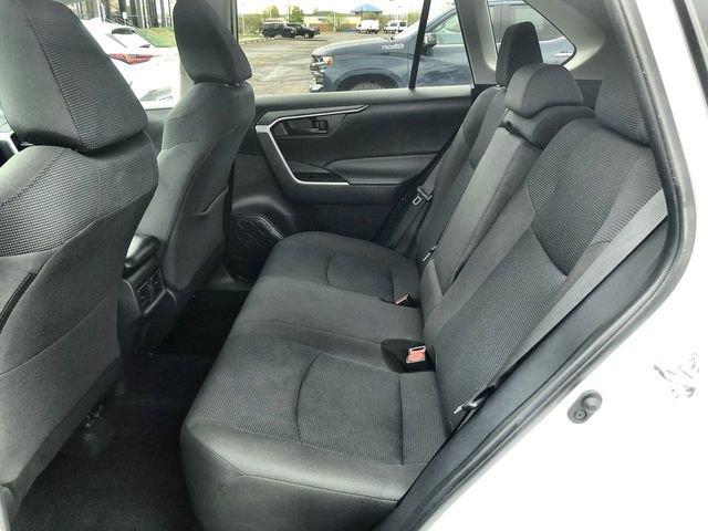 Used 2025 Toyota RAV4 LE AWD/4WD image 21