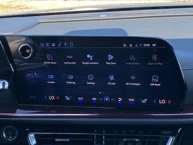 New 2026 Chevrolet Traverse Z71 w/ Driver Confidence Package image 11