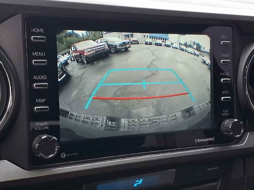 Used 2021 Toyota Tacoma TRD Sport AWD/4WD image 18