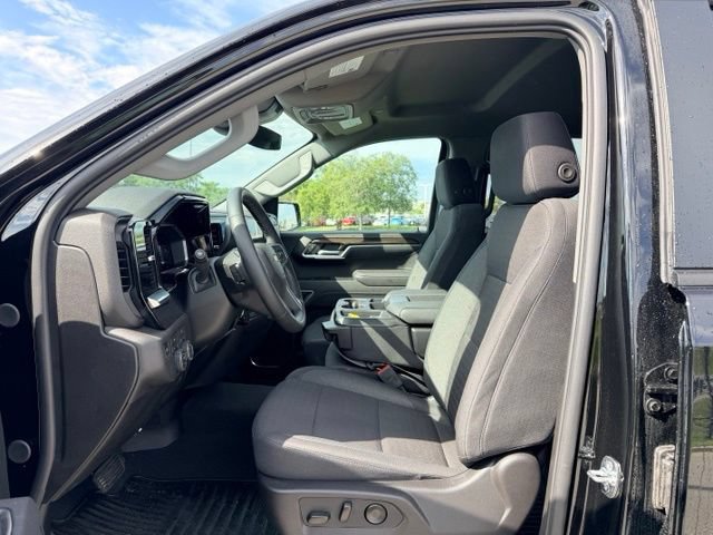 Certified 2026 Chevrolet Silverado 1500 LT AWD/4WD image 7