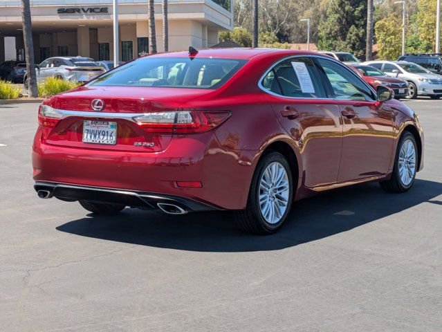 Used 2016 Lexus ES 350 w/ Premium Package w/Wood Trim FWD image 5