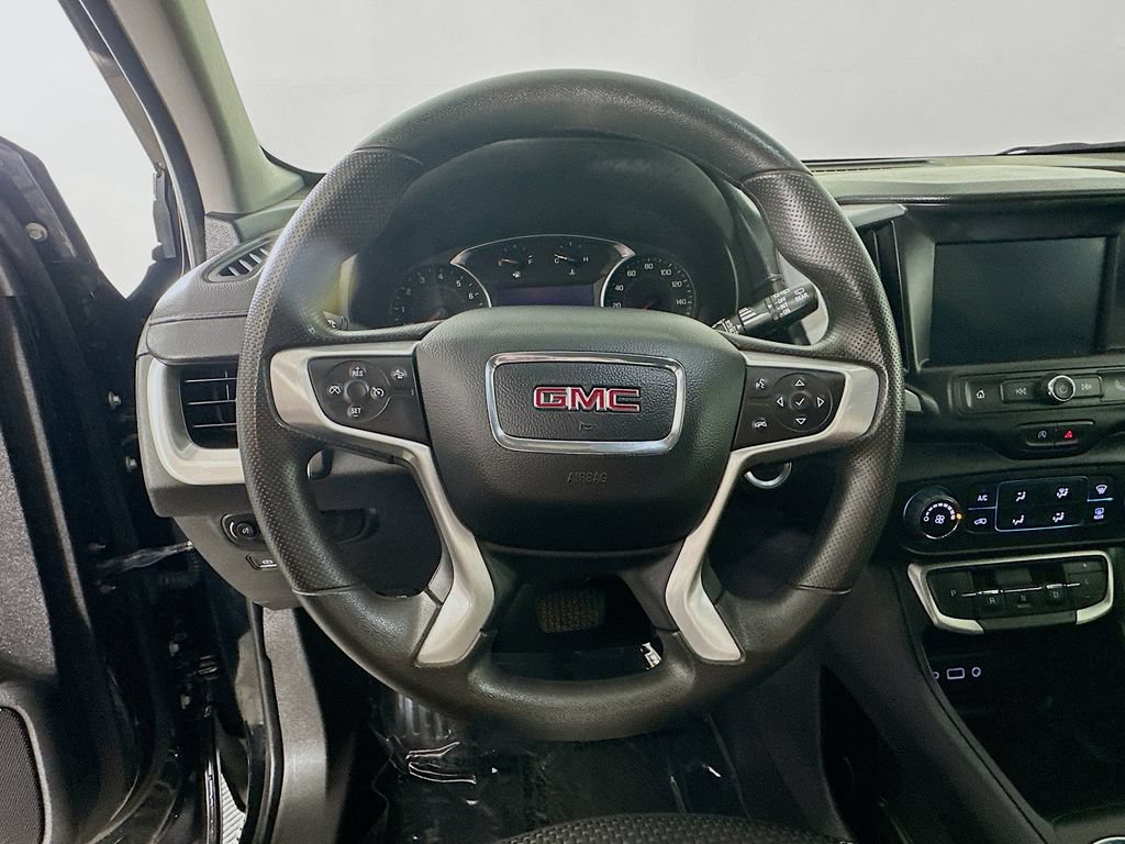 Used 2024 GMC Terrain SLE FWD image 16