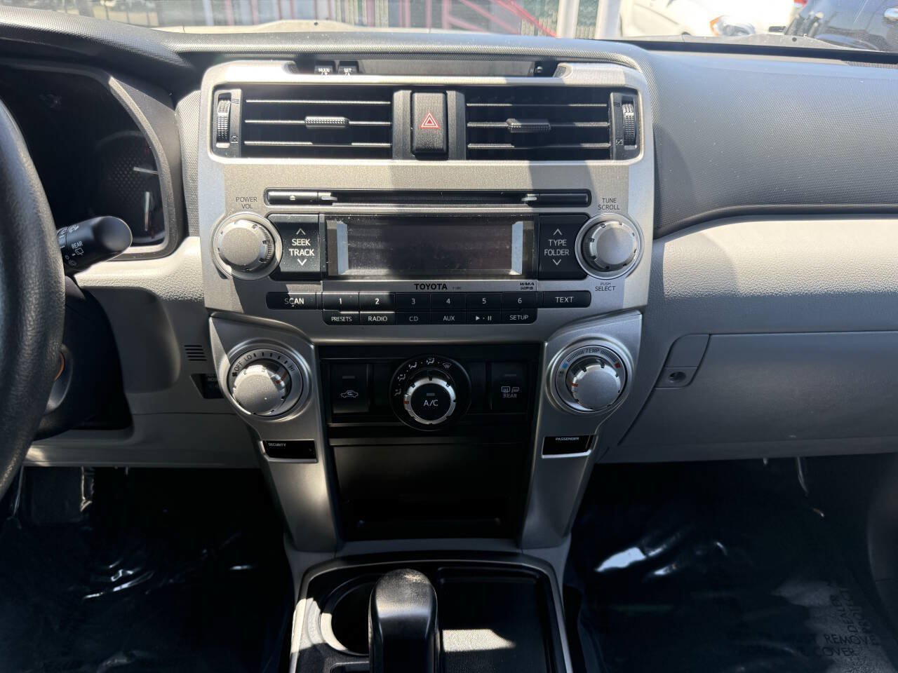 Used 2011 Toyota 4Runner SR5 w/ Convenience Pkg RWD image 16