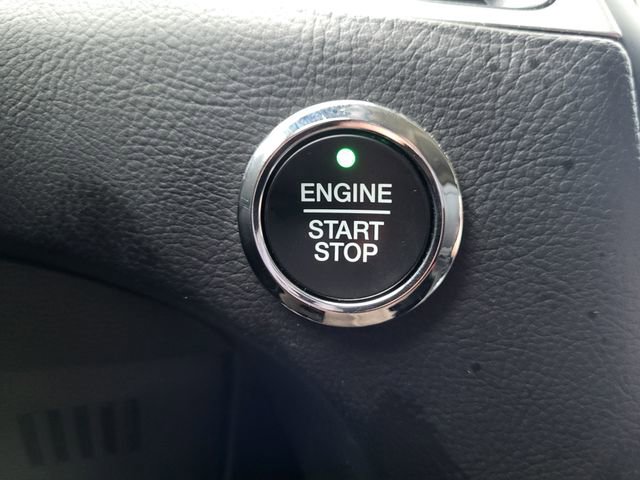 Used 2024 Ford Edge SEL image 17