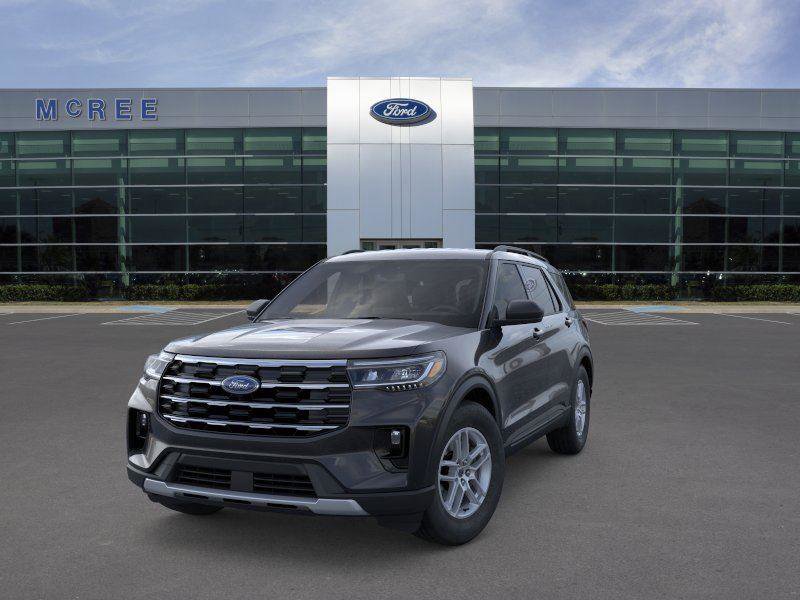 New 2026 Ford Explorer Active RWD image 2